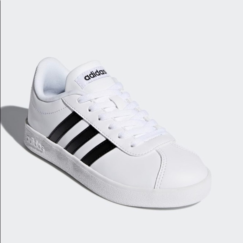 Adidas Tennis Shoes